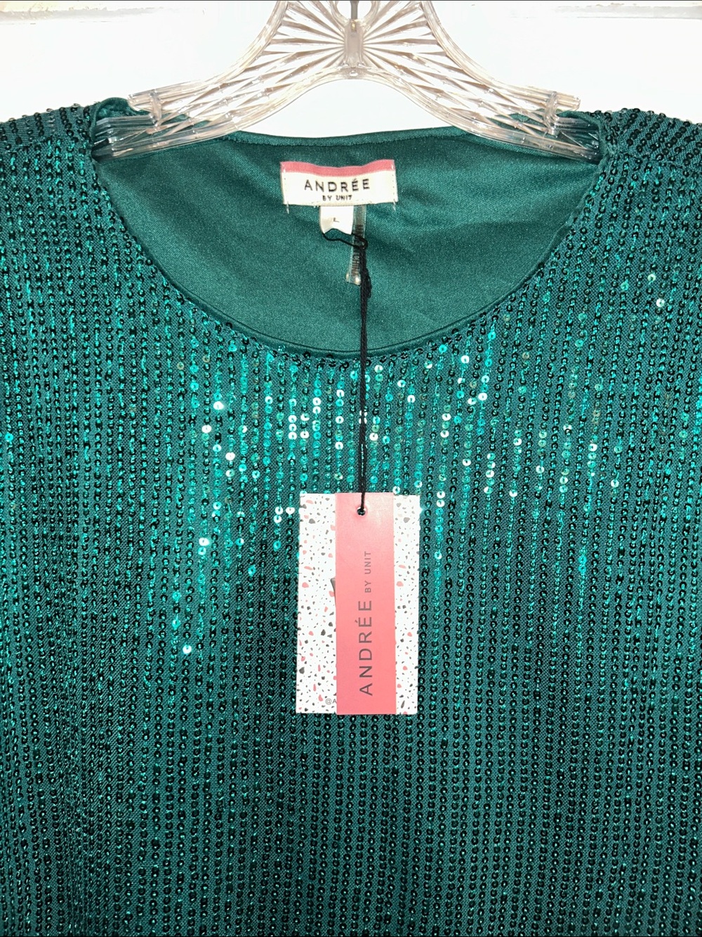 Andree Emerald Sequin Pullover Top - Picture 2 of 6
